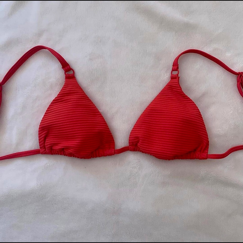 Red LA hearts (pacsun) bikini top